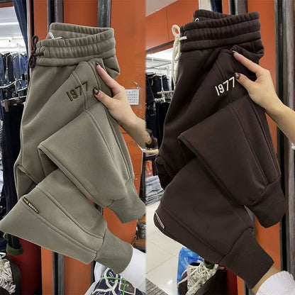 【M-4XL】2024 Pantaloni casual îngroșați din catifea de iarnă