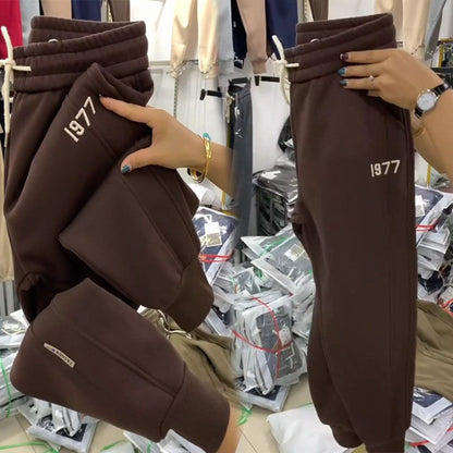 【M-4XL】2024 Pantaloni casual îngroșați din catifea de iarnă